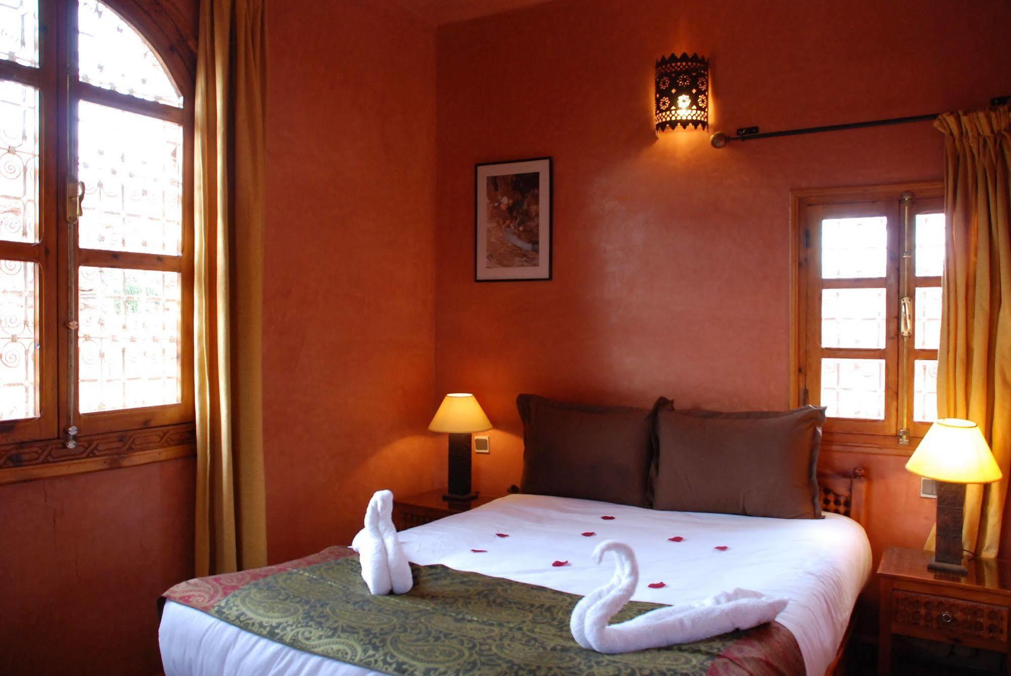 Kasbah Isfoula And Spa アイット・ベン・ハドゥ エクステリア 写真